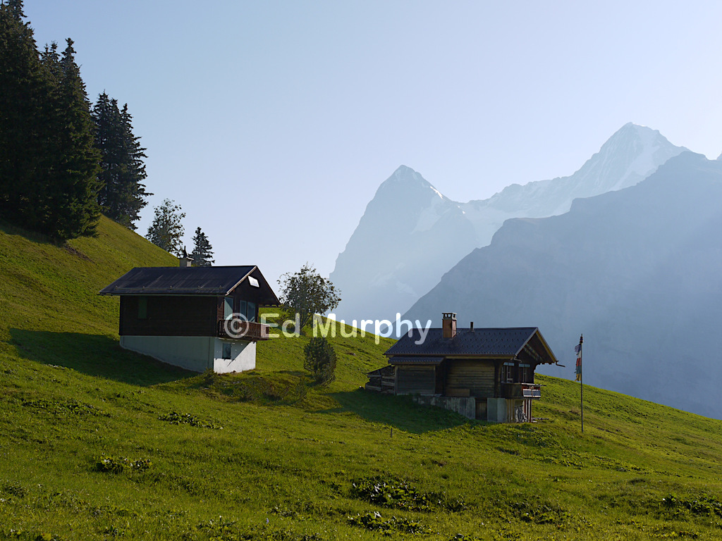 Alpine chalets at the entrance to the Schilt Valley