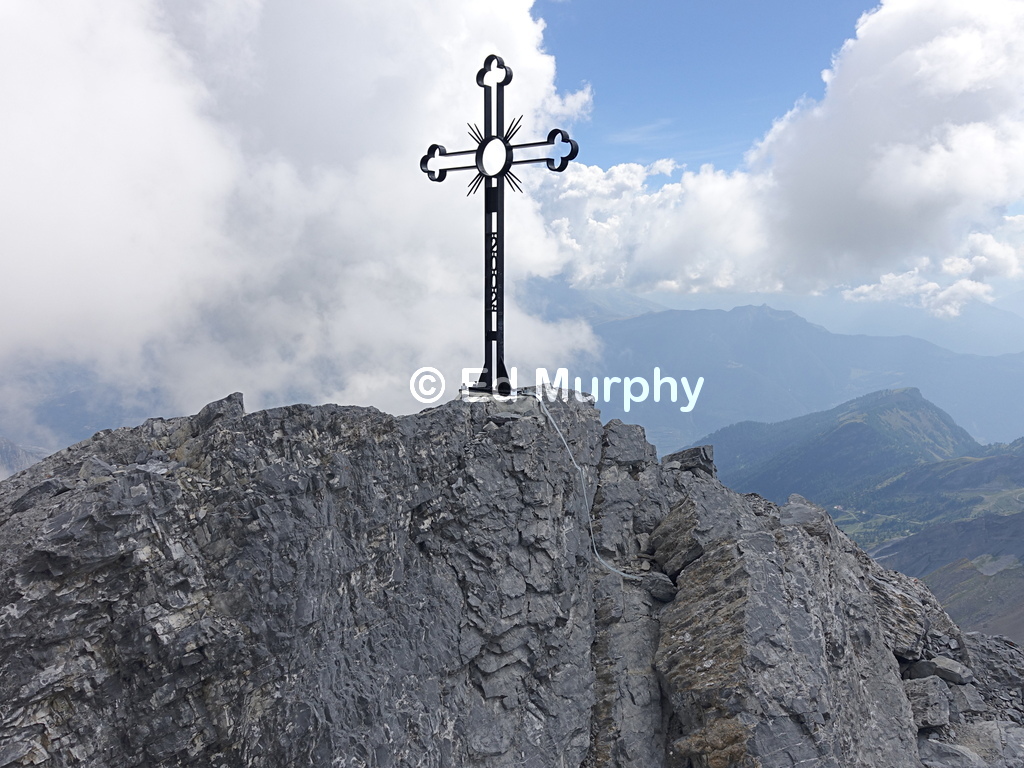 The summit cross on the Grand Muveran