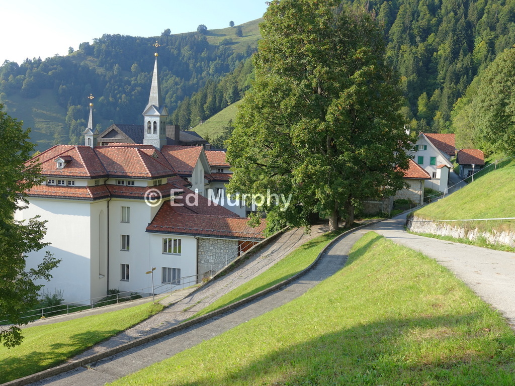 The monastic hamlet of Niederrickenbach