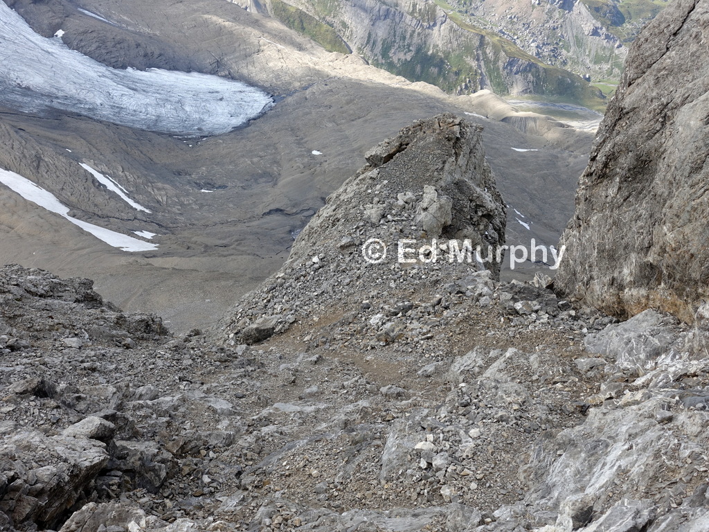 The exit from the upper couloir on the Wildhorn