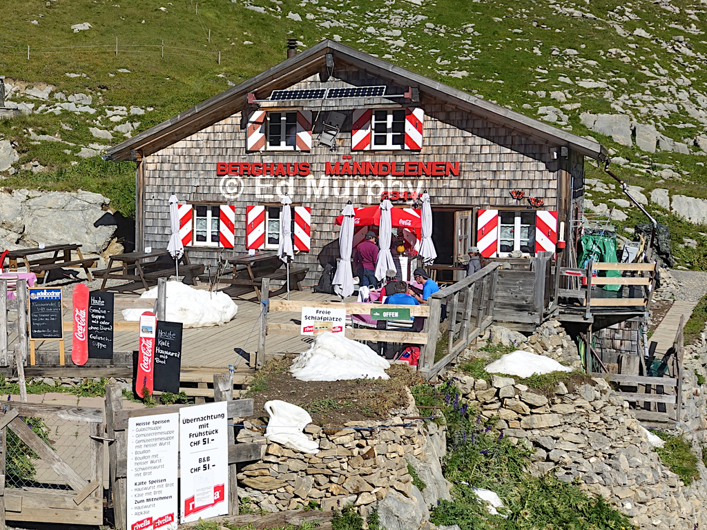 The Männdlenen Hut on the way to the Faulhorn