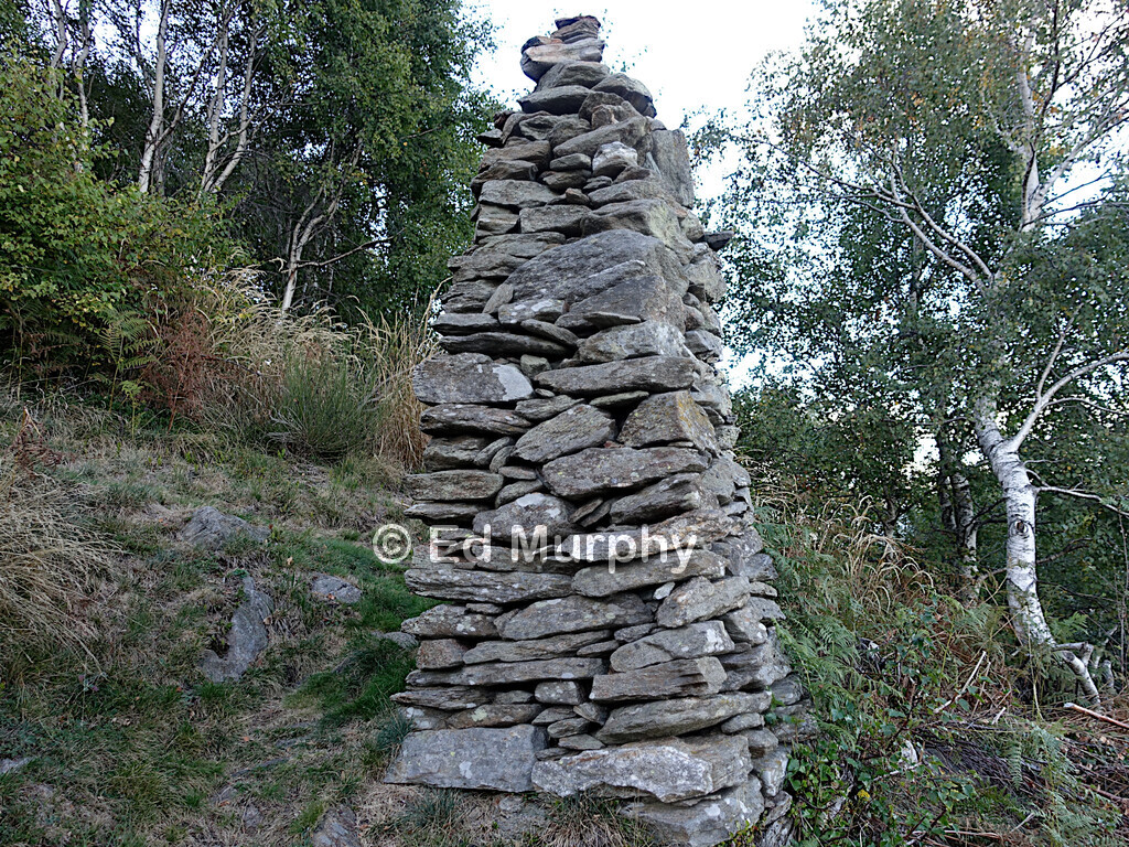 An enormous cairn on the direct track to Capanna Al Legn